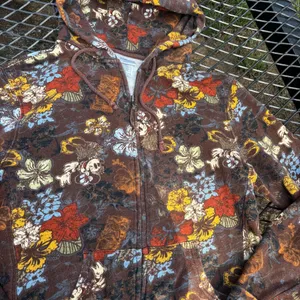 Disneyland Resort Minnie Mouse Surf Co Brown Floral Jacket Size L thumbnail 4