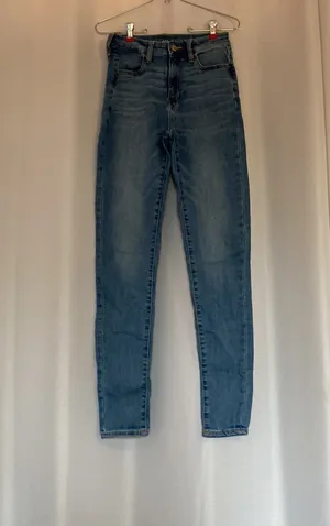 American Eagle Outfitters Medium Wash Jeans thumbnail 2