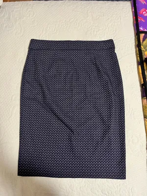 Elle Pencil Skirt thumbnail 2