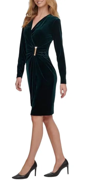 NWOT 8 Calvin Klein Dark Green Velvet Long-Sleeve Sheath Cocktail Women’s Dress thumbnail 1