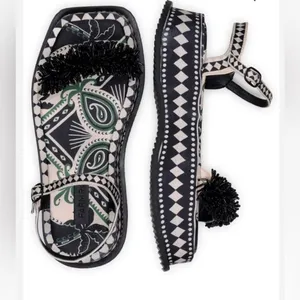 Farm Rio Floral Print Platform Sandals(Size 8) thumbnail 3