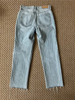 Pacsun 90s Straight Leg Light Wash Distressed Jeans Raw Hem thumbnail 6