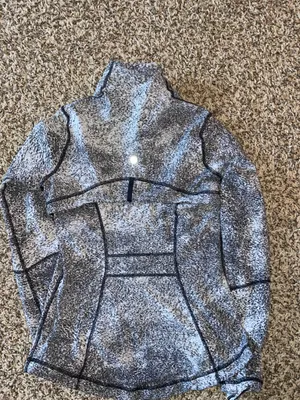 Lululemon Define Jacket thumbnail 3