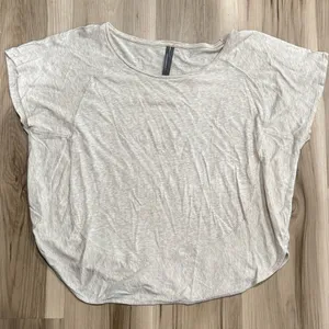 Anthropologie Tan Short Sleeve Shirt Women’s Small thumbnail 1