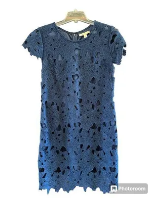 Miami Lace Dress size L thumbnail 1