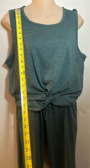 90 Degrees by Reflex A versatile athleisure set. Size: L. $30. thumbnail 4