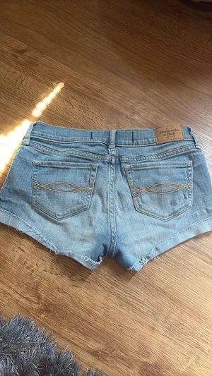 Abercrombie Low-Rise Shorts Y2K thumbnail 3