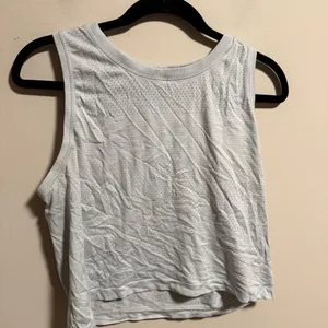 Lululemon Breeze By Muscle Crop Tank *lululemon Silver Lilac Silver Lilac Size 4 thumbnail 4
