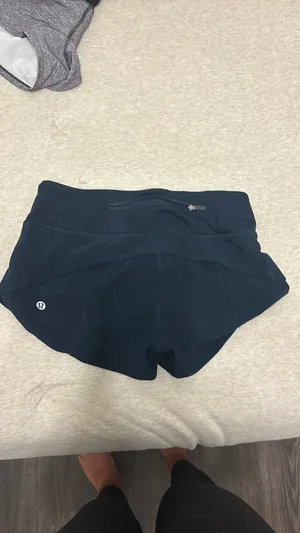 Lululemon Shorts thumbnail 2