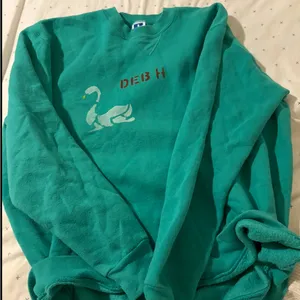 Russell Athletic Vintage graphic Sweatshirt with Swan Design thumbnail 1