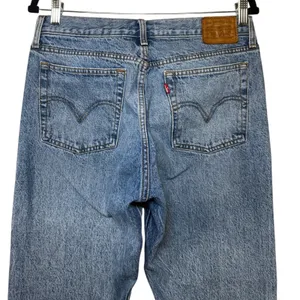 Levis Wedgie Straight Jeans‎ Womens 30 Blue High Rise Button Fly Raw Hem Denim thumbnail 9