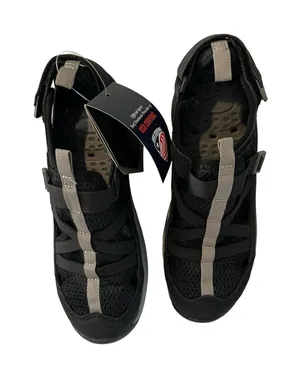 Khombu Sandals Womens Size 8 Black Altona Water Sandal Surfing New With Box thumbnail 1