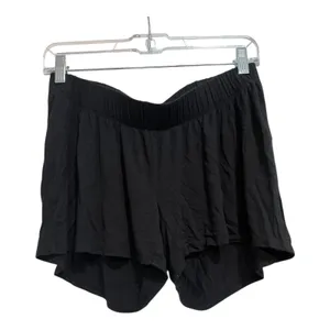 A Glow Maternity Lounge Set With Tank Top/ Shorts thumbnail 4