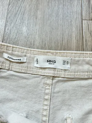 Mango Women's Floral Embroidered Wide Leg Crop Khaki Pants Size 8 thumbnail 5