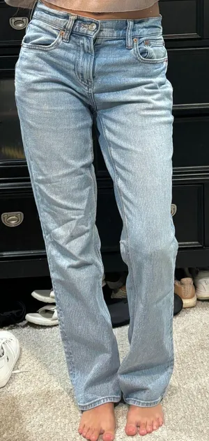 American Eagle 90s Bootcut Jeans thumbnail 1