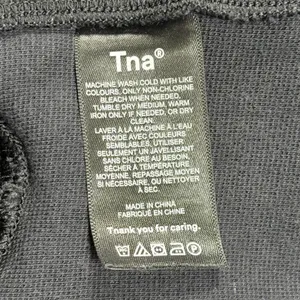 TNA‎ Aritzia Airyaf Women Fleece Crop Hoodie Black Size 2 XS Boxy Sweatshirt thumbnail 7