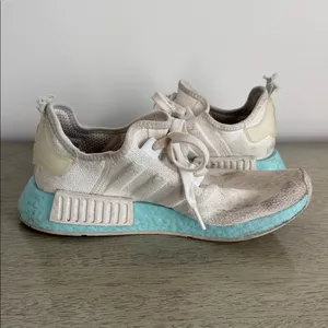 Adidas NMD R1 Sneakers in "White Clear Aqua" Size 7 thumbnail 9