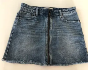 We The Free Denim Skirt Womens Size 28 Zipper Front Raw Hem Blue Medium Wash‎ thumbnail 1