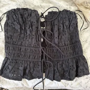 Abercrombie Black Eyelet Lace-Up Top – Size Small - NWT thumbnail 1