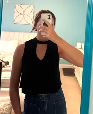 Black Kylie Kendall + Top thumbnail 1