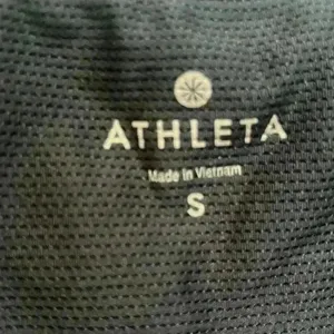 Athleta Black Gold Print Tank Shelf Bra Active Yoga Pilates Workout Gym Size S thumbnail 3