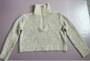 Sincerely Jules Women's Beige Knit Zip Collared Crop‎ Sweater Size L Trendy thumbnail 1