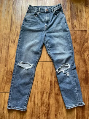 American Eagle Outfitters Ripped Jeans thumbnail 1