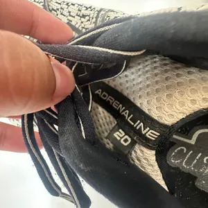 Brooks Adrenaline GTS 20 Running Shoes Cushioned Sneakers Black White Womens 9.5 thumbnail 10