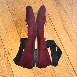 New directions burgundy flats with Black Straps burgundy size 8 thumbnail 3