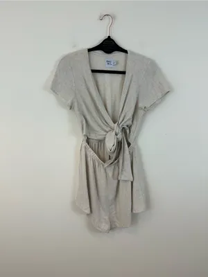 Princess Polly Ragnar Neutral Tie-Front Romper in Light Beige Size 6 thumbnail 2