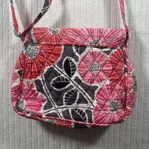 Vera Bradley Floral Quilted Crossbody Shoulder Bag Pink Gray Cotton Purse thumbnail 6
