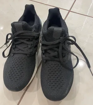 Adidas Ultraboost Shoes Women’s thumbnail 1