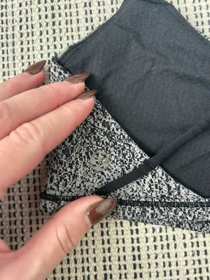 Lululemon Sports Bra thumbnail 3