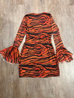PrettyLittleThing Orange/Black Animal Print Wrap Mini Dress thumbnail 3