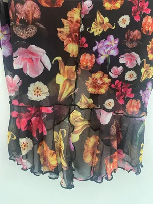 Desigual Mesh Sheer Dark Floral Garden Top Size SMALL thumbnail 8