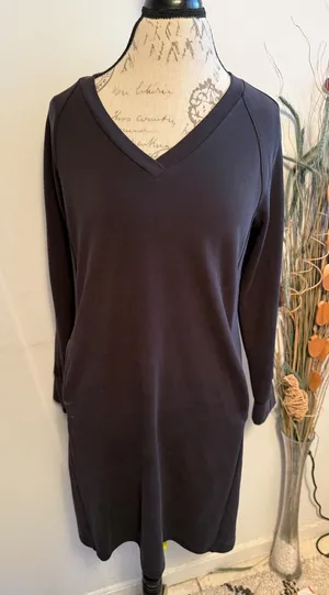 Athleta Seasoft‎ Dress Black Long Sleeve V Neck Pockets Size S thumbnail 1