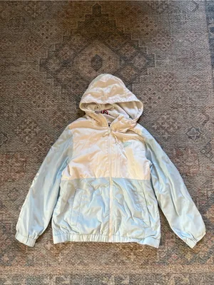 Reebok Light Blue & White Hooded Puffer Jacket thumbnail 10