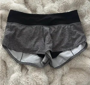 Lululemon Shorts thumbnail 1