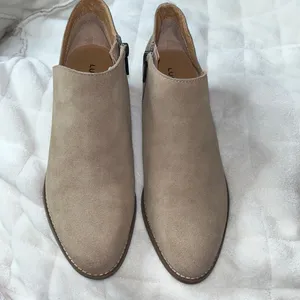 Lucky Brand Fitina Bootie size 7M. thumbnail 2