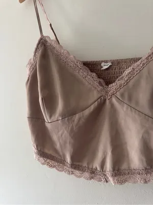 Garage Beige‎ Champagne Lace Crop Top thumbnail 2