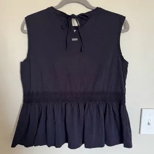 Barbour Willow Swing Top – Women’s US 8 / UK 12 Midnight Navy Crochet Tie Back thumbnail 5