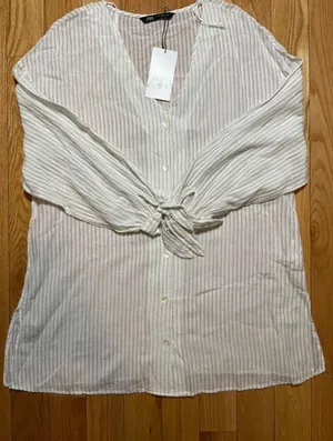 ZARA Woman Dress Shirt thumbnail 1