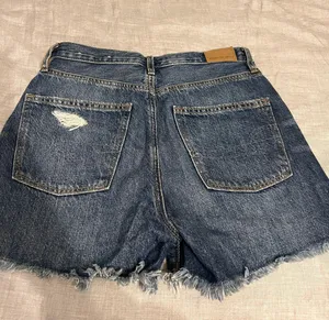Jean Shorts thumbnail 3