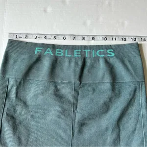 Fabletics Sync Seamless High-Waisted 7/8 Legging large washed Arctic wave green thumbnail 11