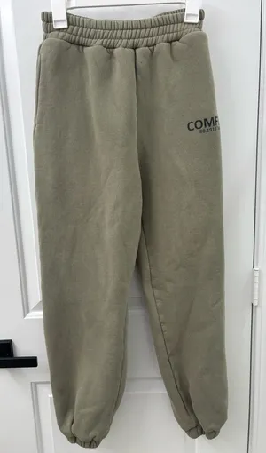 Comfrt sweatpants  thumbnail 1
