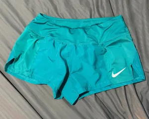 nike shorts  thumbnail 1