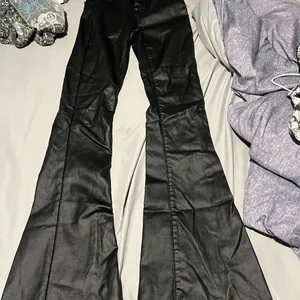 Edikted Luna Faux Leather Flare High Rise Pants Black Size‎ Small thumbnail 9