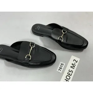 Womans Excellent Cond. A New Day Classic Slip On Loafers 9 Black Gold Hardware thumbnail 2