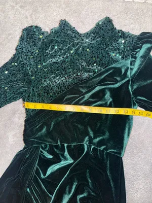 FAERIESTY Emerald Green Velvet Evening Gown Maxi Dress size small thumbnail 3