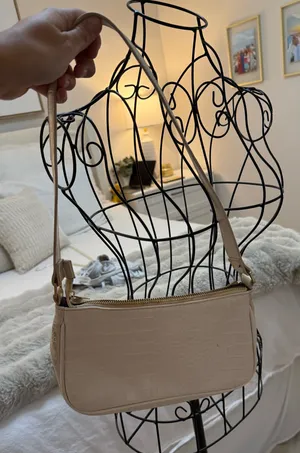 Boutique White Shoulder Bag thumbnail 1